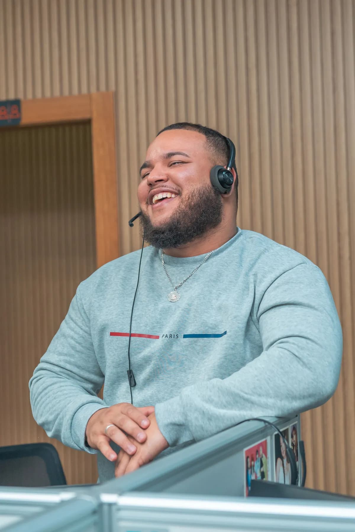 back office operations Elevate Client Support with Professional Call Center Solutions